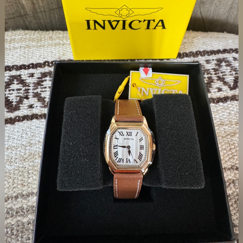 Invicta Wildflower Women’s Watch 27mm Brown Leather Strap - Picture 5 of 7